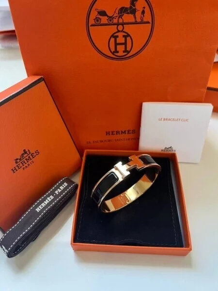 บริการฝากกระเป๋าแบรนด์เนมบางแค